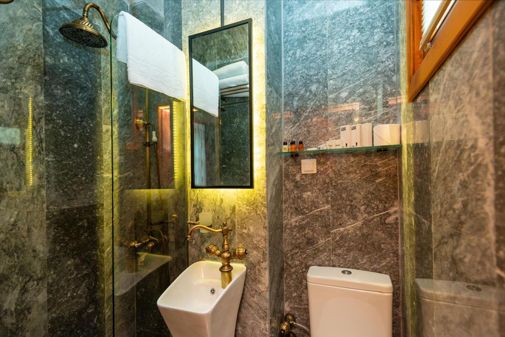Wonder Wood Hotel İstanbul Dış mekan fotoğraf